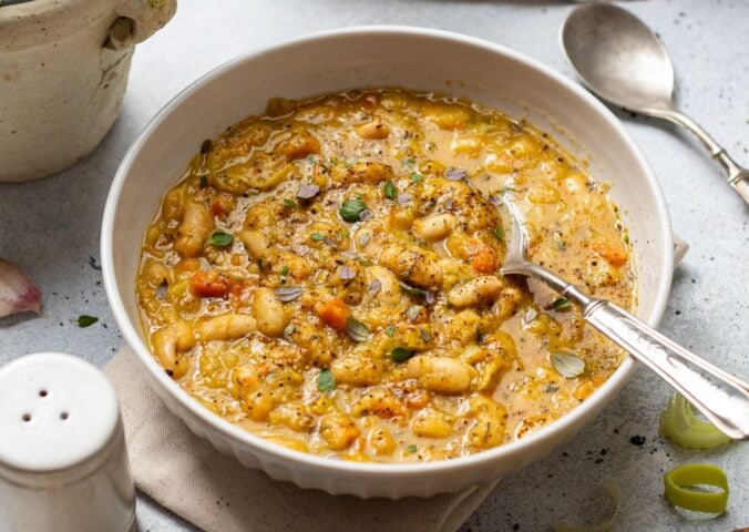 a bowl of vegan cannellini vegetable soup