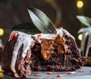 a vegan chocolate fondant made with cinnamon and chocolate spread