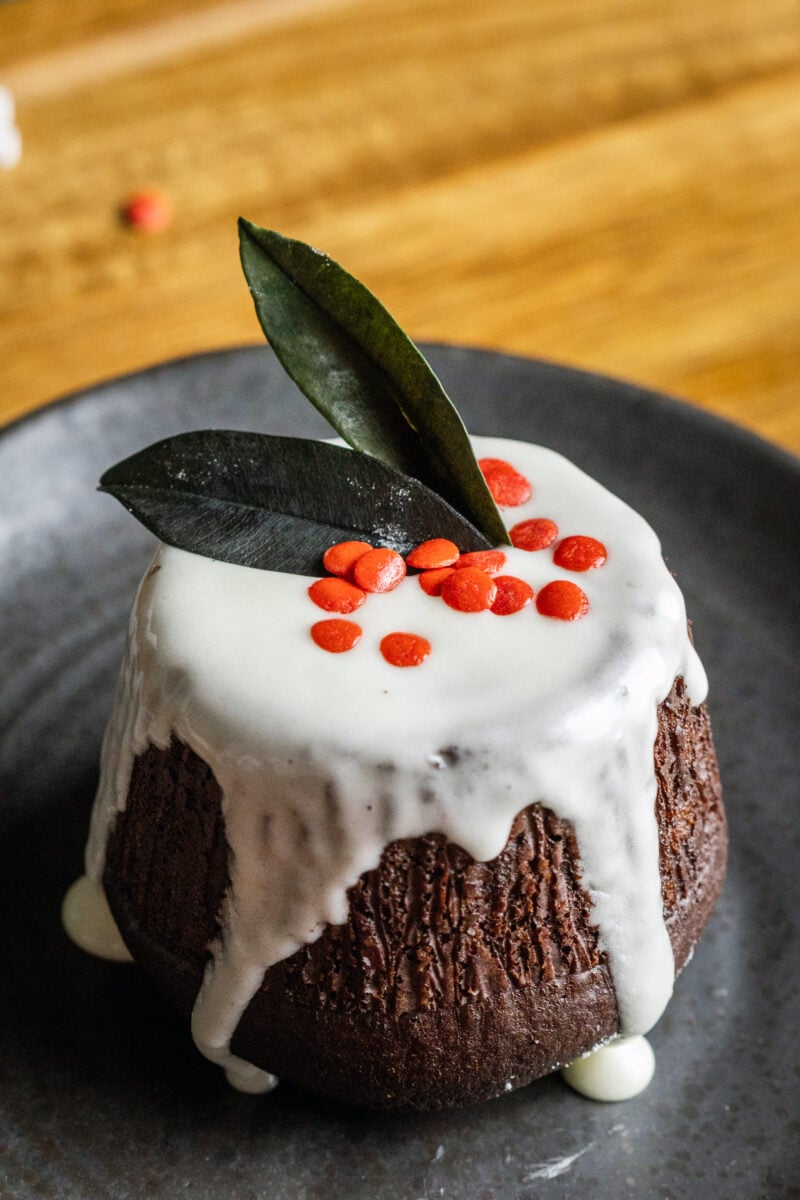 a vegan chocolate fondant made with cinnamon and chocolate spread