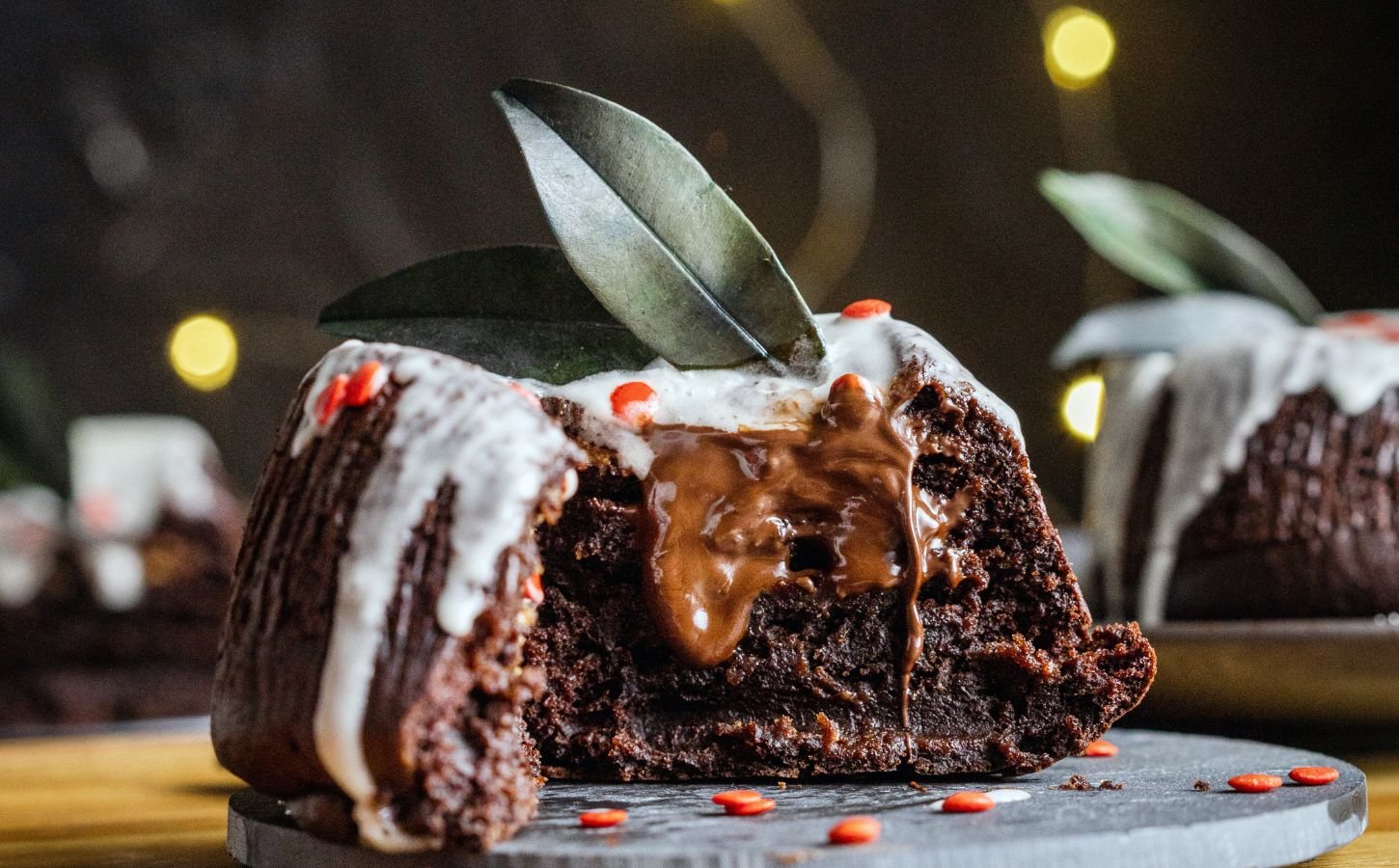 a vegan chocolate fondant made with cinnamon and chocolate spread