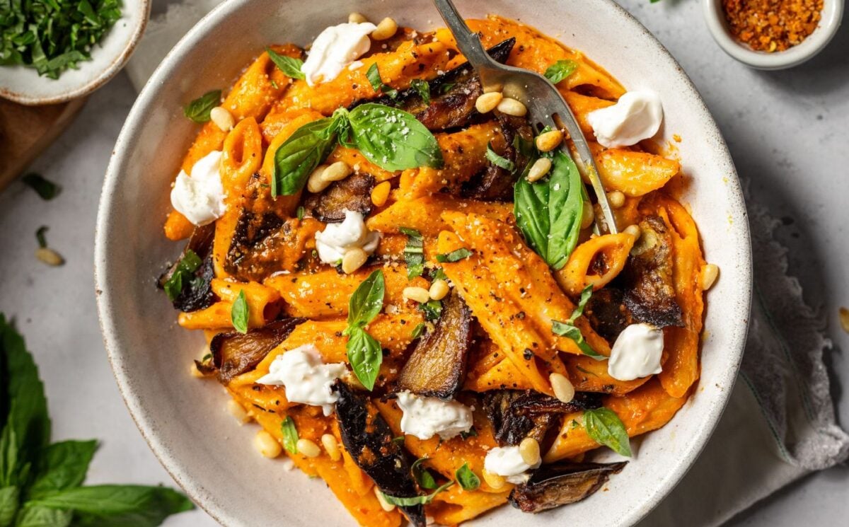 A bowl of vegan nduja pasta