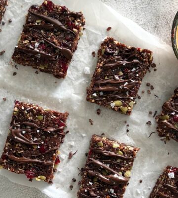A selection of cranberry breakfast bars, a vegan post-workout snack