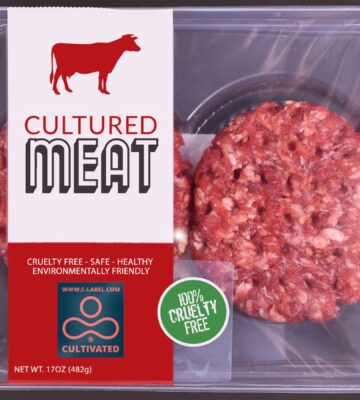 A packet of cultivated meat carrying the new "C-label"