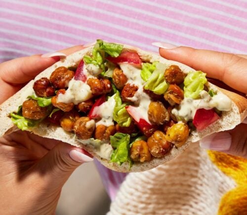 vegan lunches to make when working from home featuring a chickpea pitta pocket