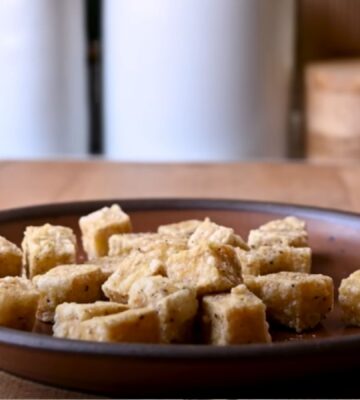 A vegan crispy tofu recipe in a bowl