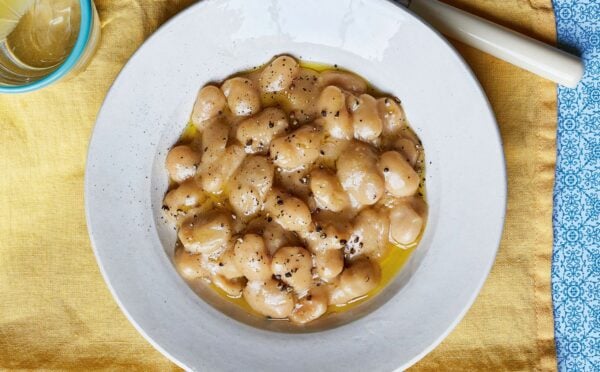 a bowl of cacio e pepe-style butterbeans