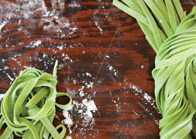 a picture of fresh spinach pasta which is vegan