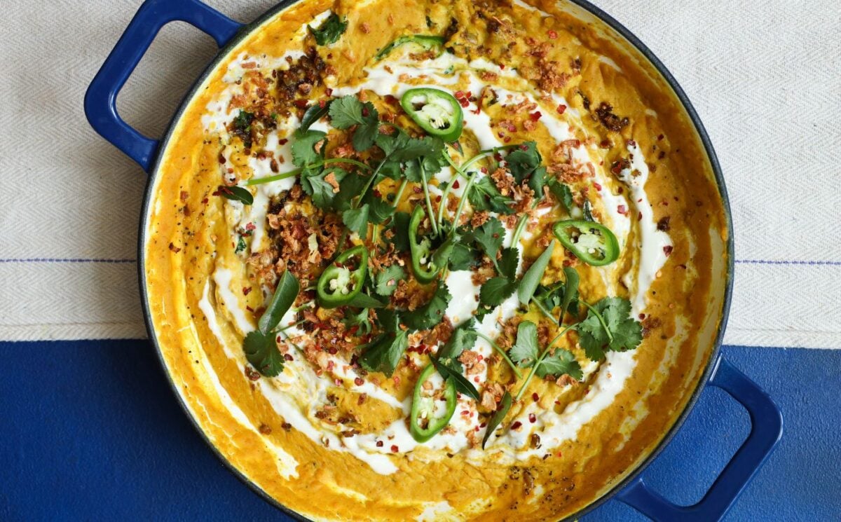 10 spicy vegan dinner recipes including this spicy red lentil dahl