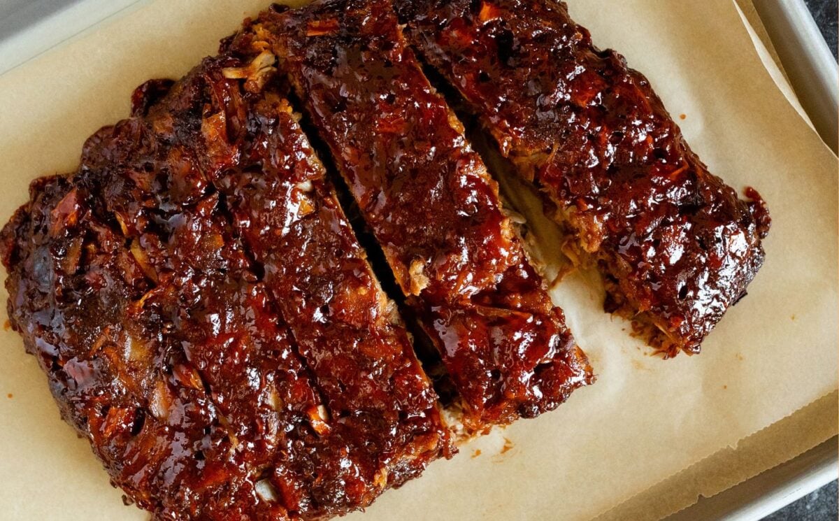 the best vegan ribs made from jackfruit and vegan ground beef