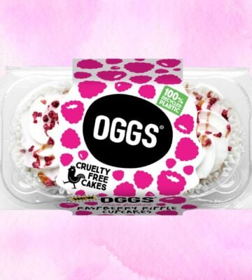 A two-pack of OGGS vegan cakes in raspberry ripple flavor