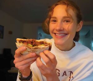 Maya Leinenbach showing us what to eat after running 50km