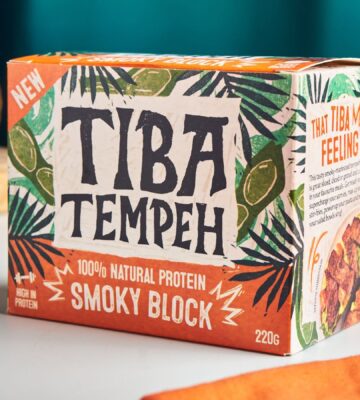 A packet of Tiba Tempeh in smoky flavor