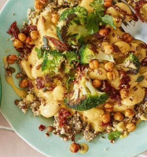 cheesy, beany, broccoli power bowl with nutritional yeast and silken tofu