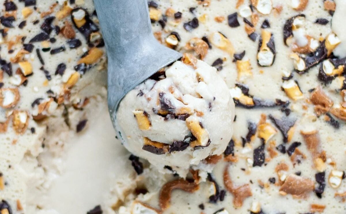 chocolate peanut butter & pretzel ice cream for easy vegan ice cream recipes