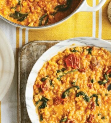 marry me lentils with spinach, nutritional yeast, and vegan parmesan