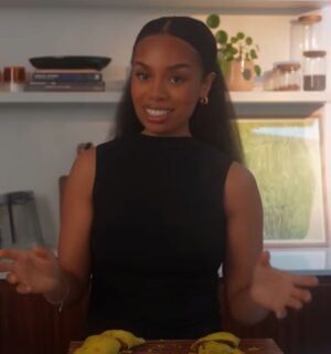 Rachel Ama showcases her delicious vegan Jamaican patties, made with natural ingredients and bold Caribbean spices for a flavorful, plant-based twist on a classic.