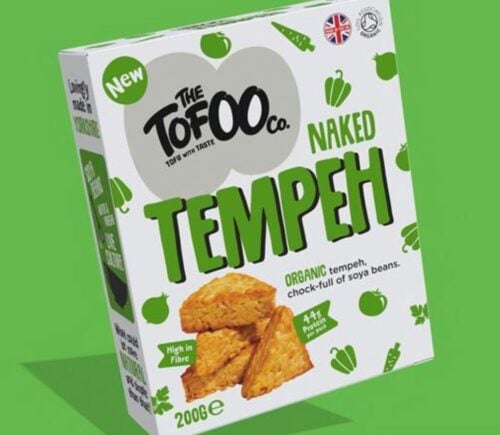 A packed of Tofoo Naked Tempeh in front of a green background
