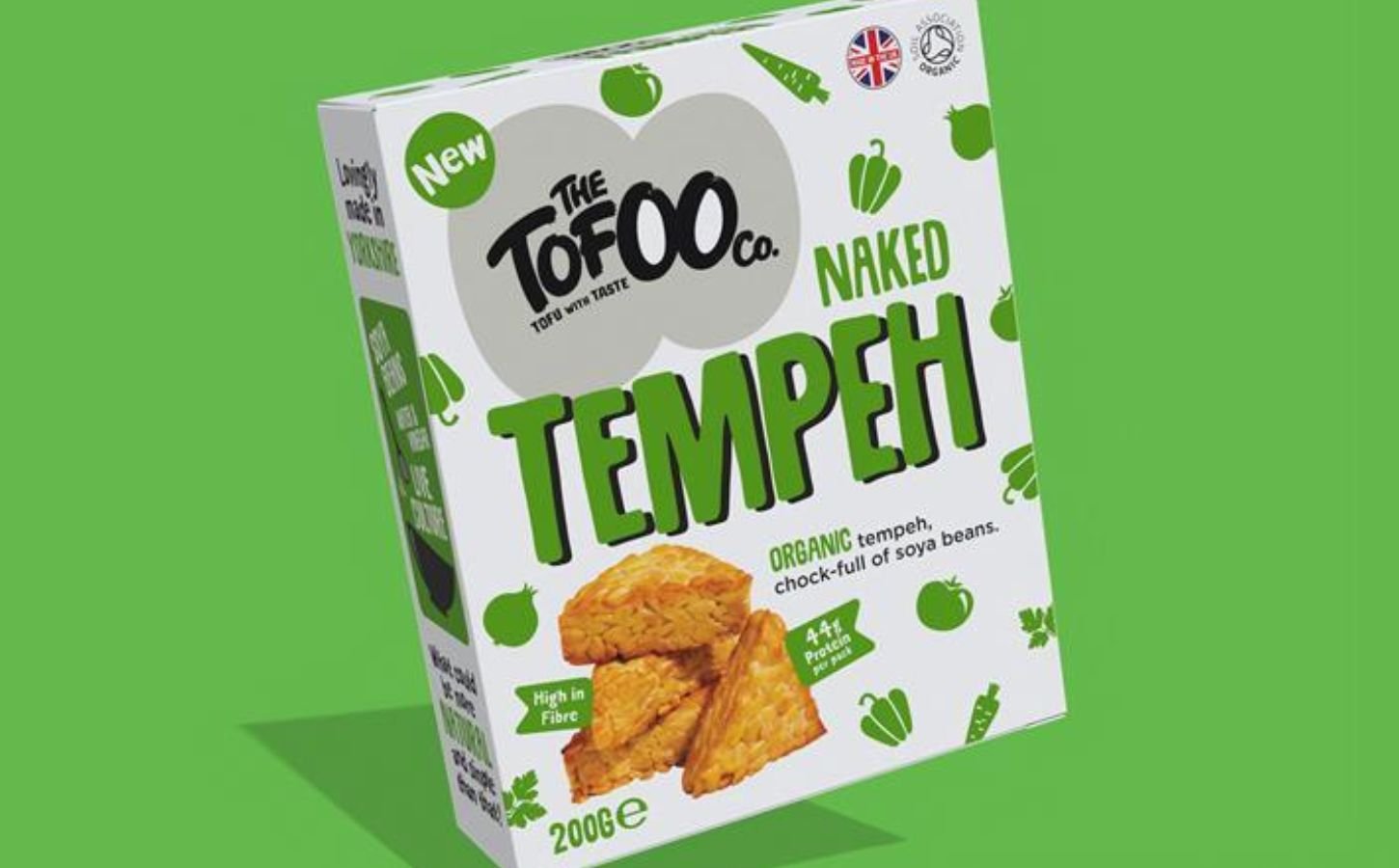 A packed of Tofoo Naked Tempeh in front of a green background