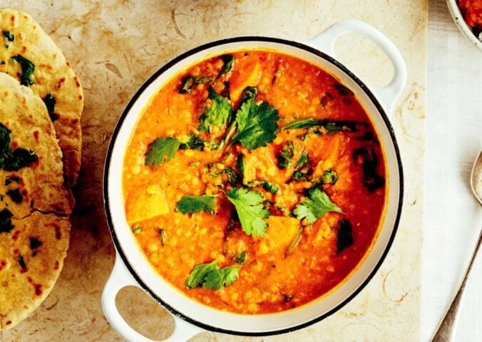 a tomato and coconut chickpea curry with flatbreads