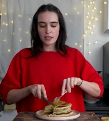 Merle O'Neal trying our viral high-protein breakfasts from TikTok