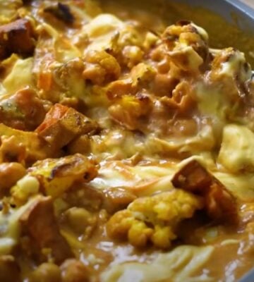 A high protein creamy tofu curry from a video on viral tiktok high protein vegan recipes