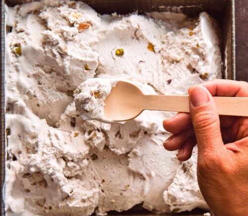 cardamom pistachio ice cream with coconut milk and cane sugar