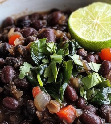 Cuban black beans with lime and kale
