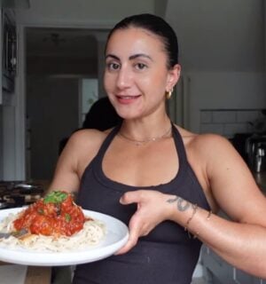 high-protein vegan meals shown by Leila Hannoun on her what I eat in a day video
