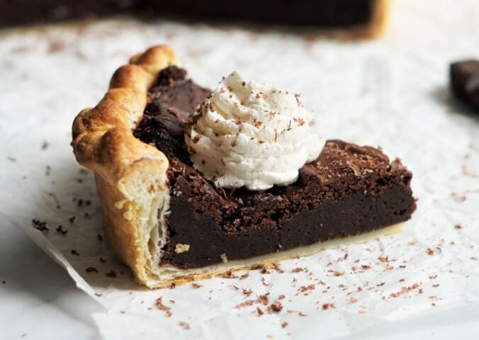 A vegan chocolate pie