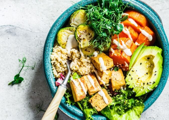 A healthy plant-based buddha bowl, part of a healthy vegan meal plan