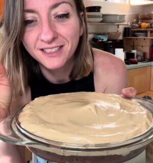 vegan peanut butter cheesecake by Ami at Broccoli Mum