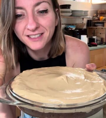 vegan peanut butter cheesecake by Ami at Broccoli Mum