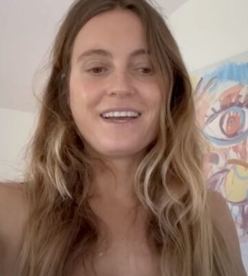 Vegan pro surfer Alana Blanchard filming herself for a "what I eat in a day" videp