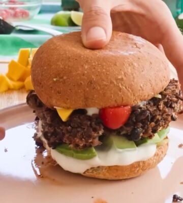Merle O'Neal Makes Jamie Oliver's famous veggie burger and veganizes it