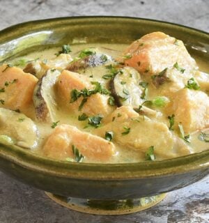 green curry sweet potatoes with shiitake mushrooms
