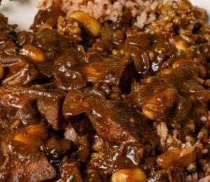 Jamaican noxtail made with jackfruit and beans
