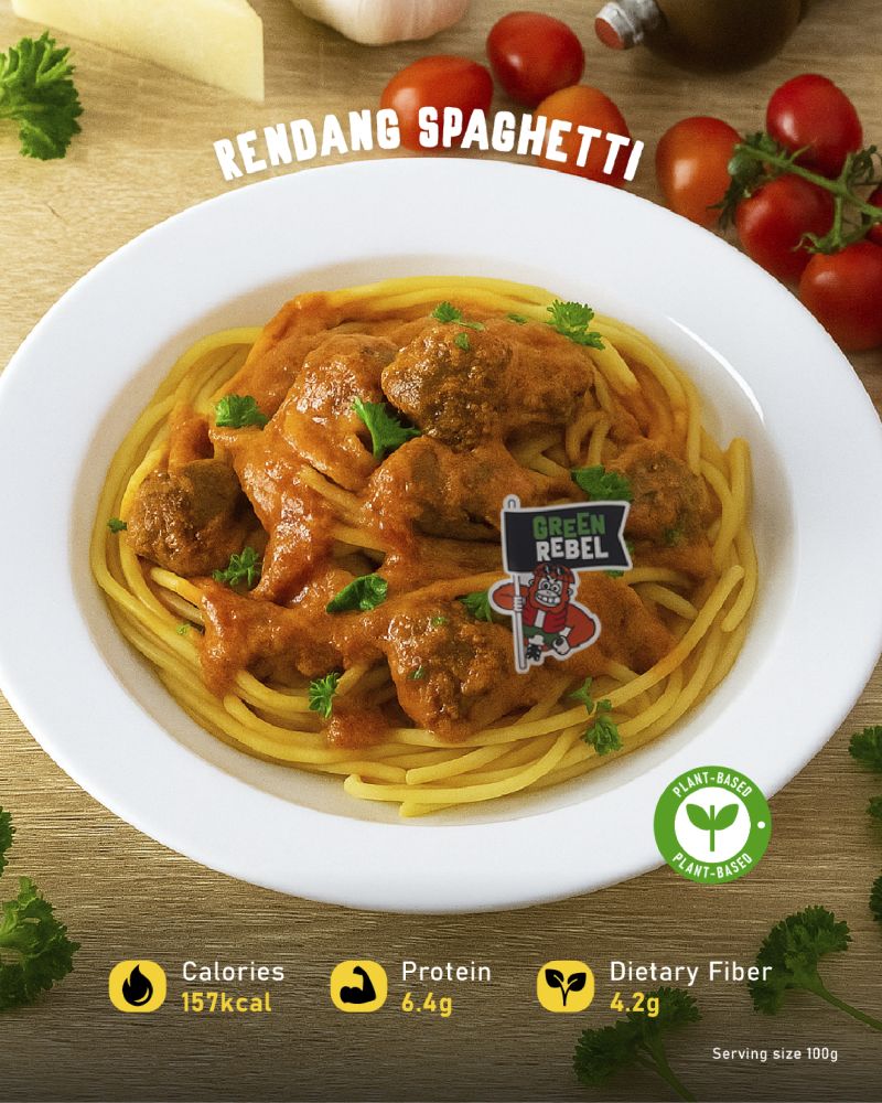 Photo shows a bowl of Rendang Spaghetti from the new Zus Coffee x Green Rebel vegan menu, available in select stores throughout Malaysia