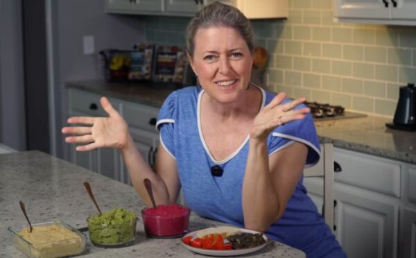 Jim Dalton presents three different flavors of oil-free hummus