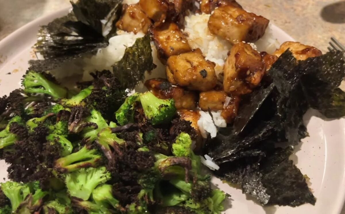 an example of a healthy plate of food from setting up a healthy plant-based kitchen from scratch