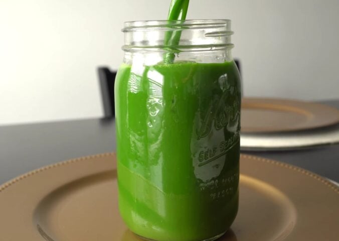 a mason jar of iron-rich green juice
