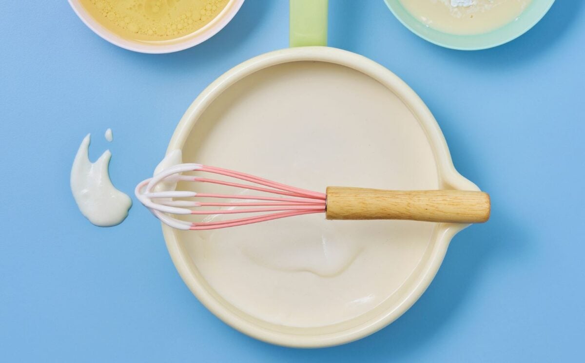 non-coconut vegan whipping cream with aquafaba