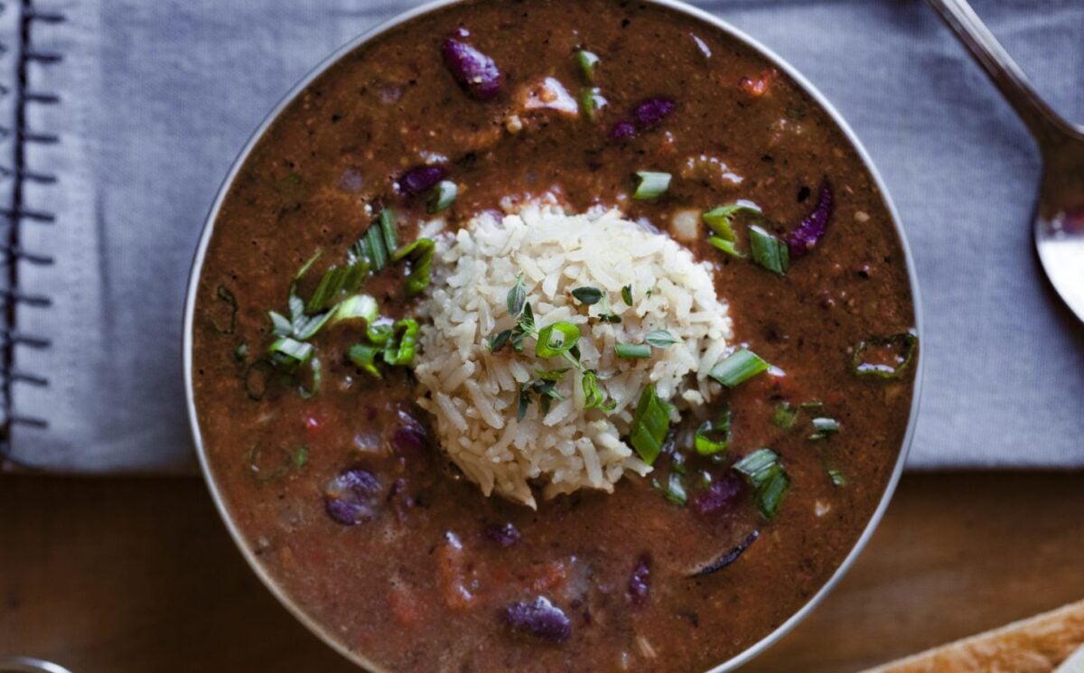 weeknight red beans and rice with Cajun flavoring in a bowl for recipes on health benefits of kidney beans