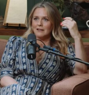 Alicia Silverstone recently appeared on the podcast Armchair Expert, where she told the hosts about the positive impact going vegan had on her health