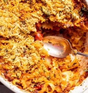 A cheesy smoky leek pasta bake for recipes that use September produce