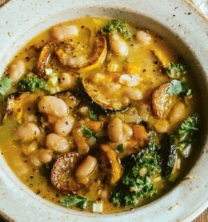 courgette, leek, white bean and kale stew with white whine and garlic