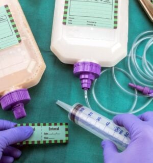 a study fed vegan food through a tube to vegan and non-vegan patients