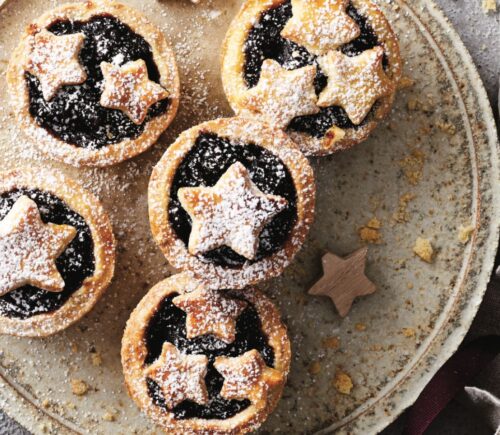 festive plant based mince pies with apples, dates, and sultanas