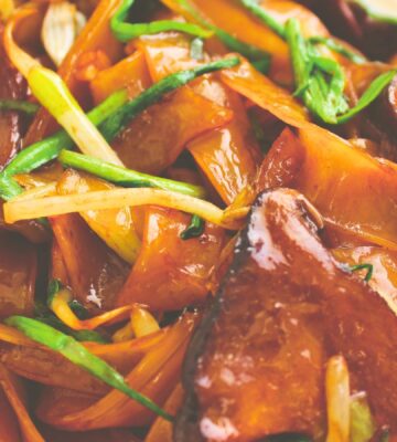 mushroom chow fun with bean sprouts, oyster mushrooms, and dark soy sauce