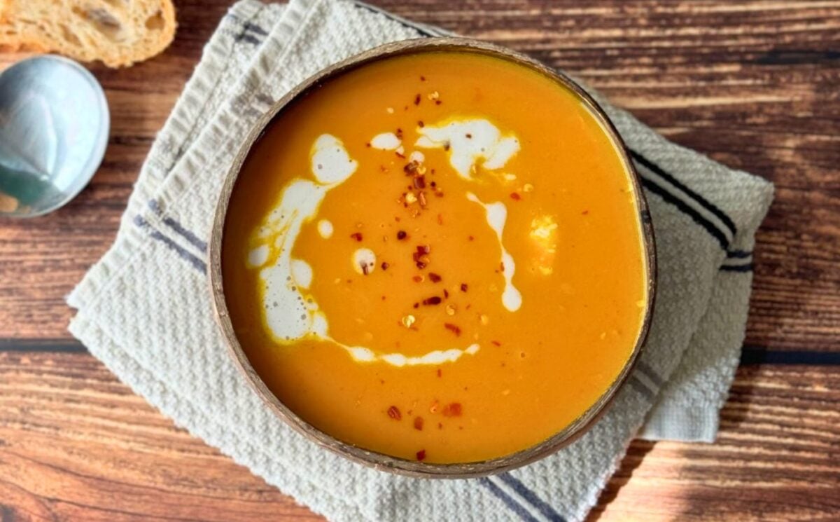 pumpkin soup with carrot, onion, garlic, coconut milk, and lemon for easy vegan thanksgiving recipes
