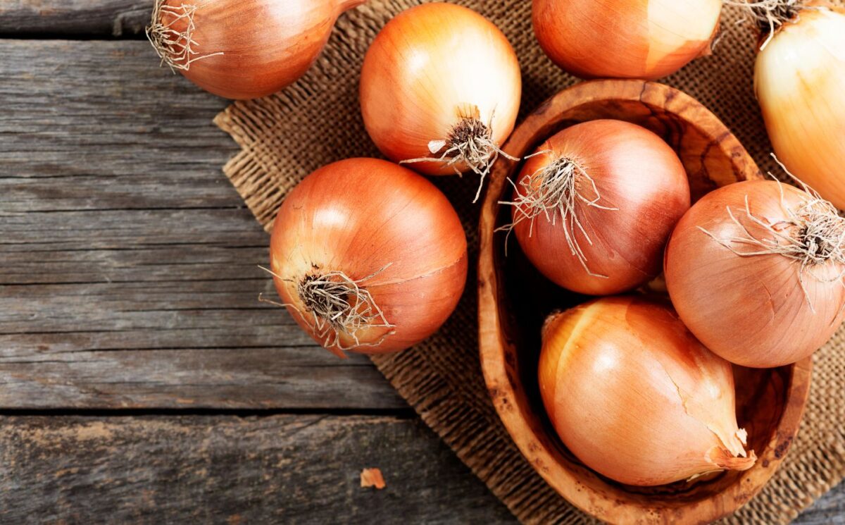 Shot of fresh onions, one of five everyday plant foods that reduce dementia risk